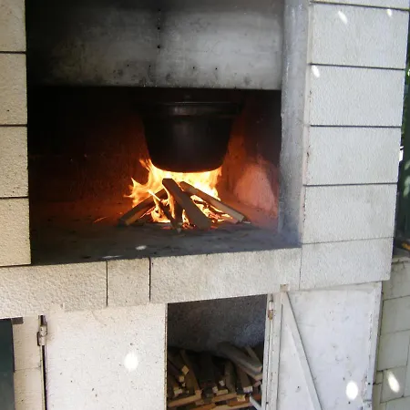 Apartment Zeljka Seget Vranjica